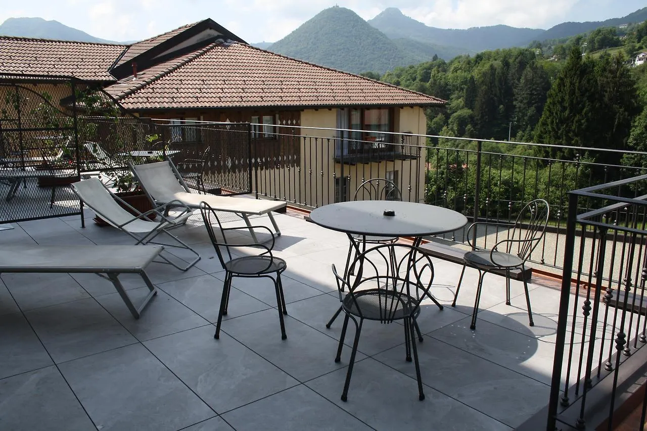 Hotel La Torre Castiglione d'Intelvi