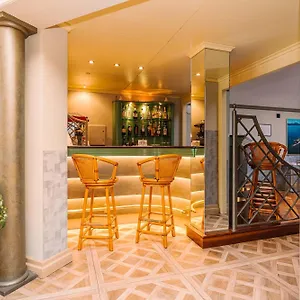 Hotel Crystal, Varese