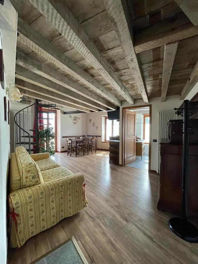 Hotel La Torre Castiglione dʼIntelvi